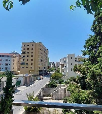 Villa Madani Драч Екстериор снимка